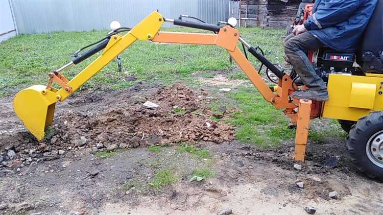 Как правильно обслуживать технику для снятия верхнего слоя грунта?