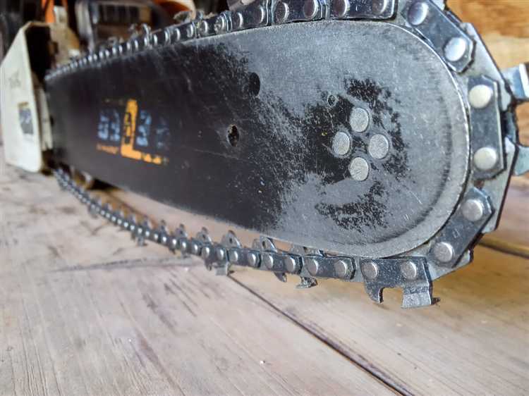 Роль масла для цепи и признаки его недостатка