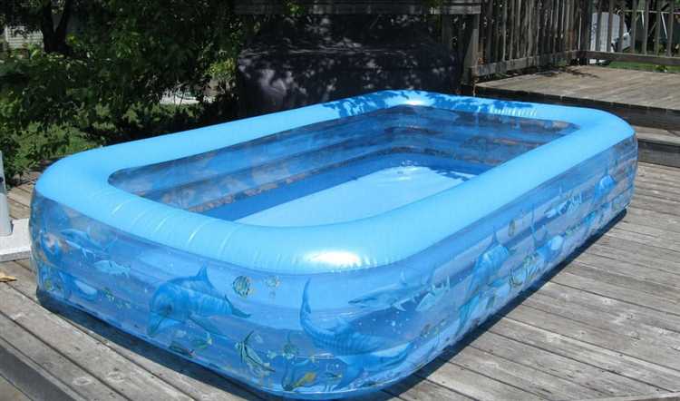 Подготовка ровной поверхности под чашу бассейна