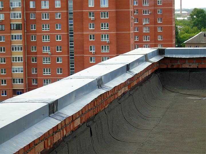 Роль парапета в обеспечении безопасности зданий