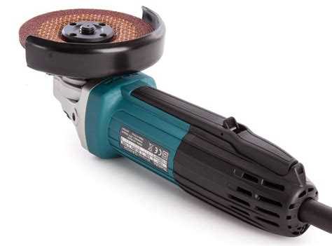 Засорение вентиляционных отверстий и перегрев двигателя