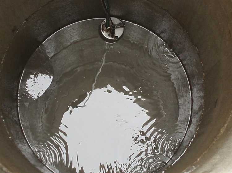 Как коррозия металлических элементов колодца влияет на рыжий оттенок воды
