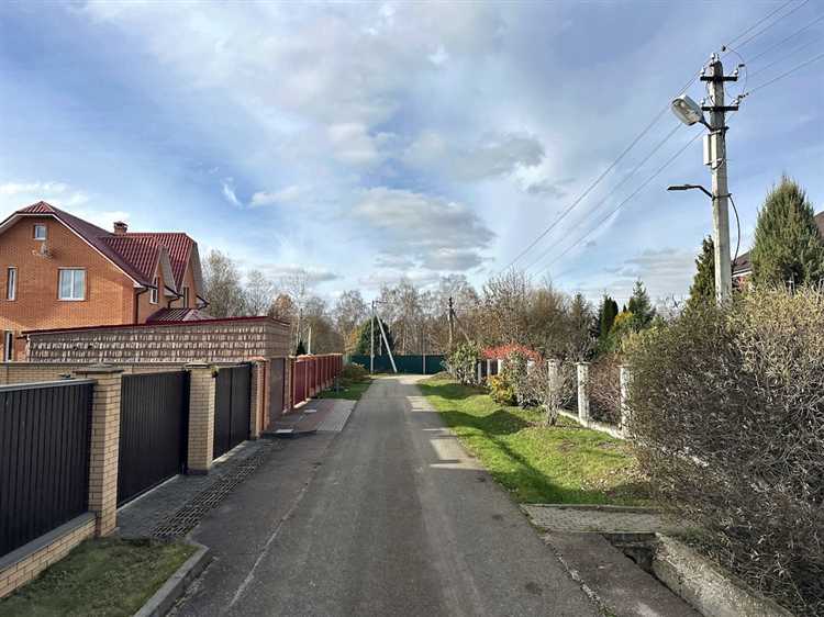 Цены на землю с домом и без: сравнение на примерах