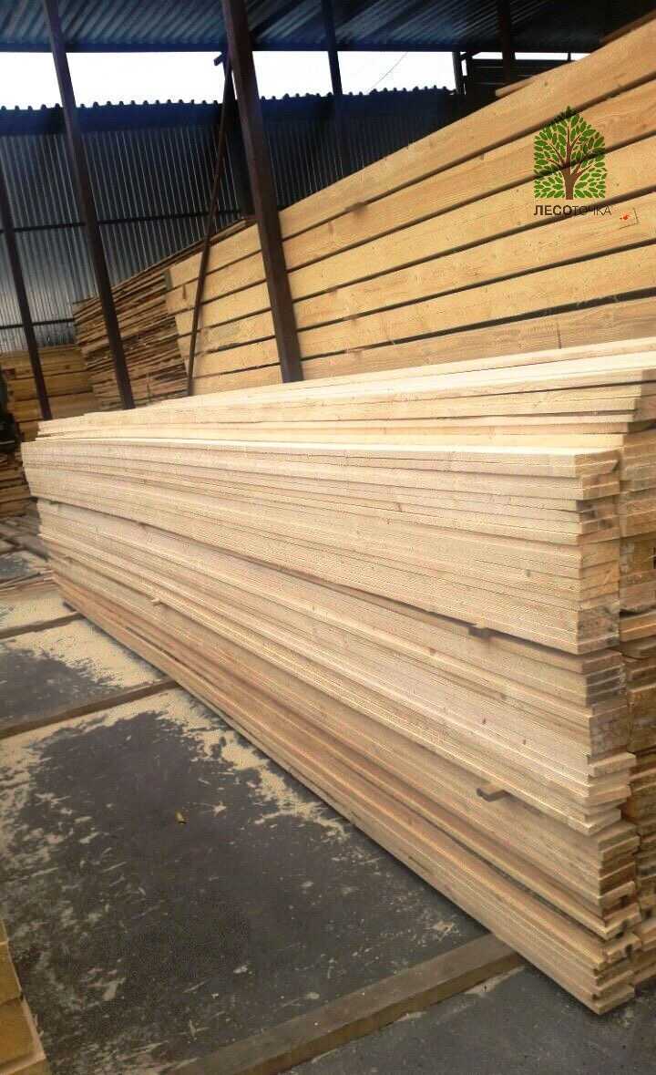 Примеры расчета веса доски 25х100х6000 мм при разных уровнях влажности