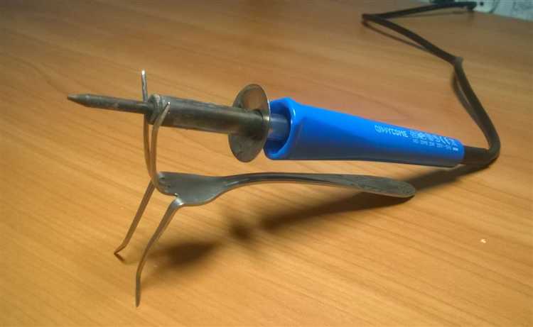 Как часто нужно обновлять смазку на жале паяльника