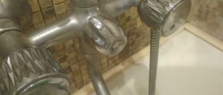 Течет кран в ванной как починить