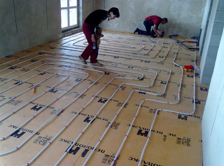 Укладка пола из фанеры без привлечения мастеров