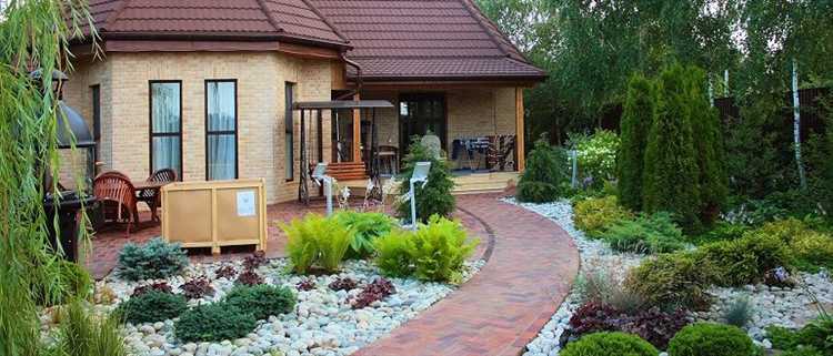 Создание зон отдыха в саду с помощью подручных материалов