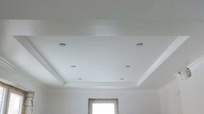 Сколько слоев водоэмульсионной краски требуется и как их наносить