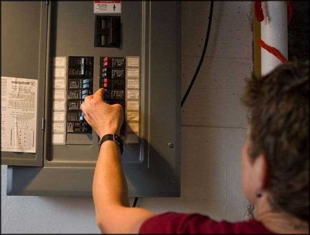 Пошаговая инструкция отключения электроэнергии перед заменой автомата