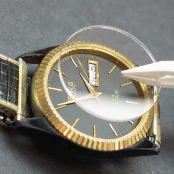 Как поменять стекло на часах