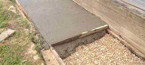 Особенности учета прилегающих коммуникаций при планировании отмостки