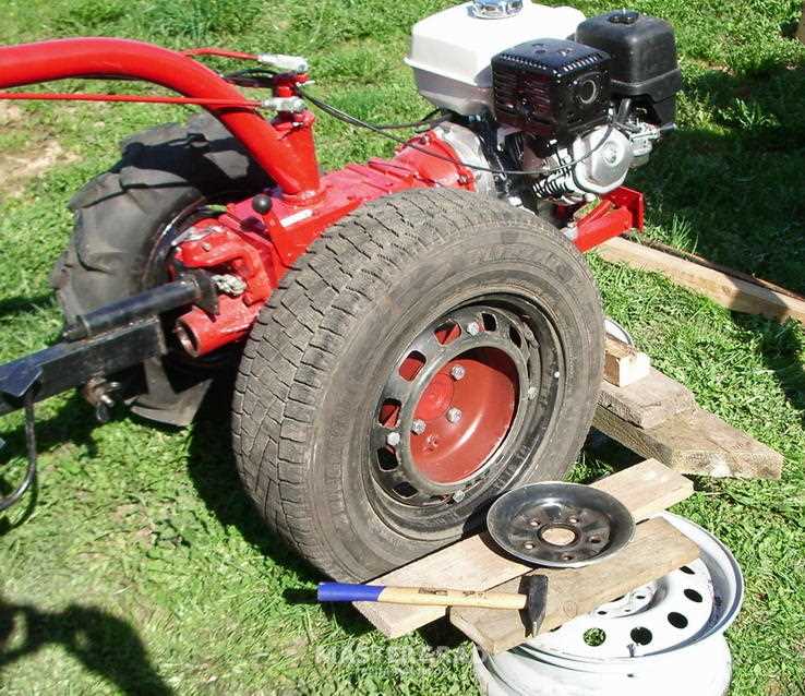 Как поставить жигулевские колеса на мотоблок Как поставить жигулевские колеса на мотоблок