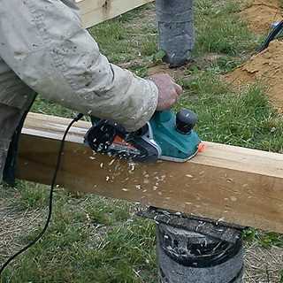 Устройство настила и защита древесины от влаги