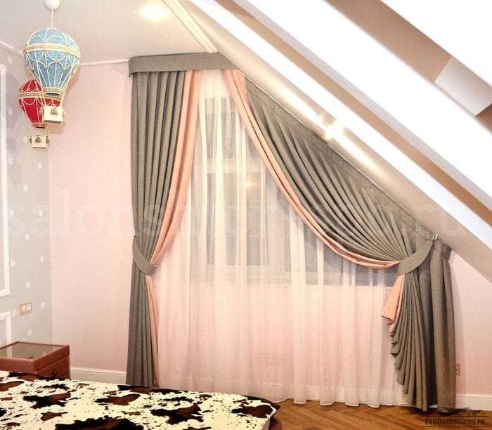 Выбор типа крепления штор для наклонной поверхности