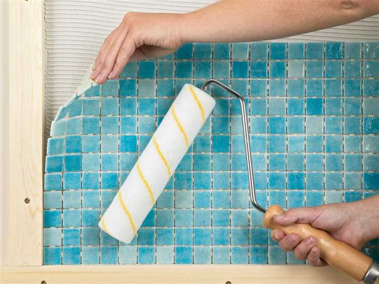 Как выбрать грунтовку для сцепления плитки с деревом