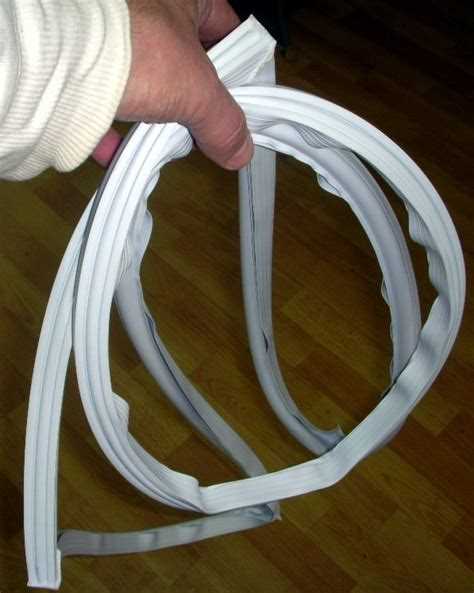 Как выбрать подходящий уплотнитель по модели холодильника