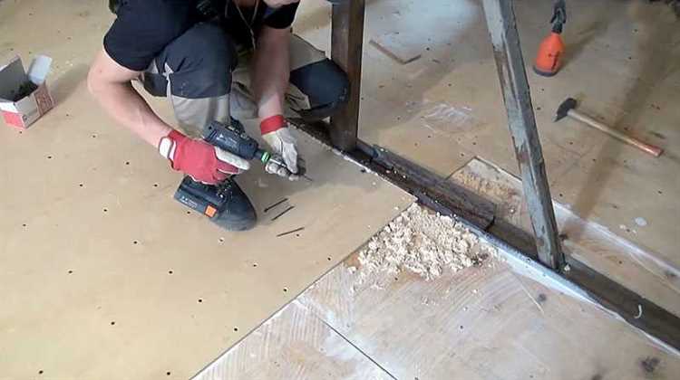 Использование клея: подбор состава и технология нанесения