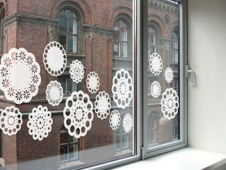 Выбор клея для временного приклеивания ткани к стеклу