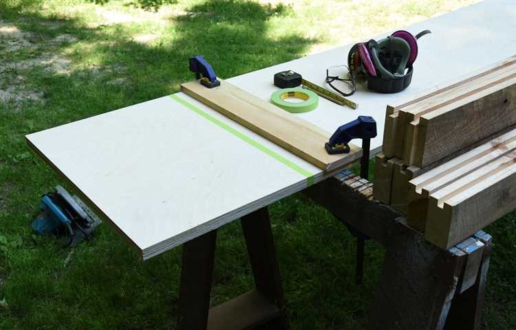 Использование подложки для предотвращения вырыва волокон