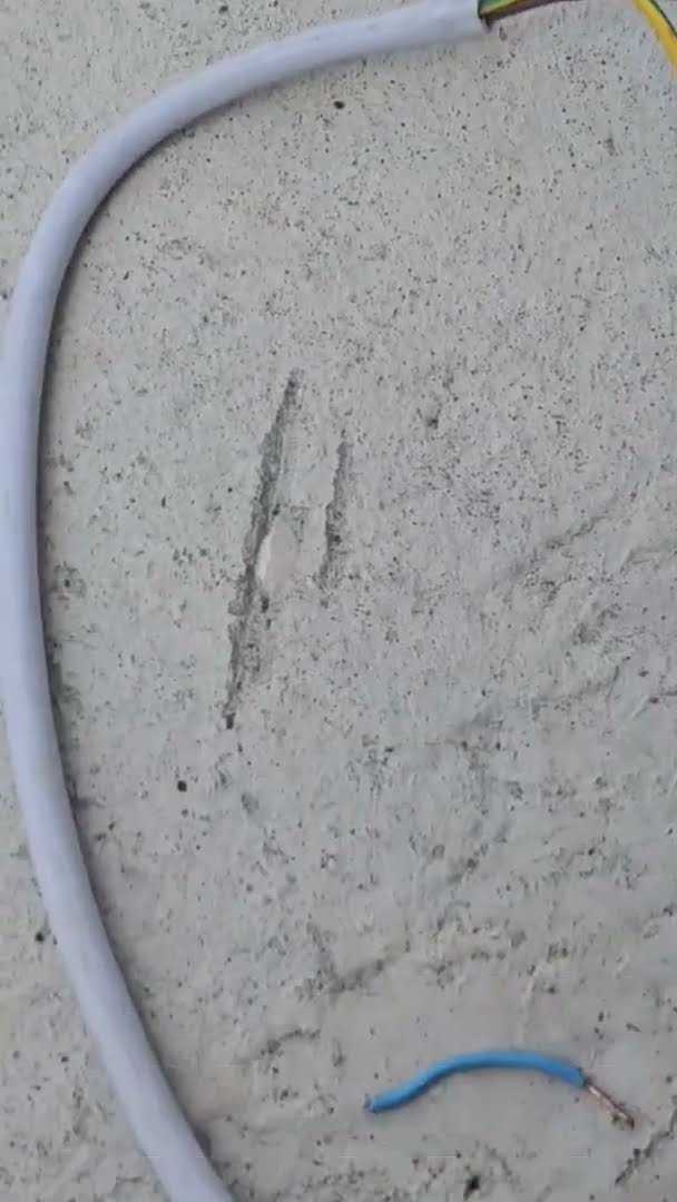 Как подготовить мультиметр к проверке вентилятора наружного блока