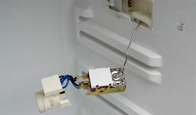 Различия между механическим и электронным терморегулятором