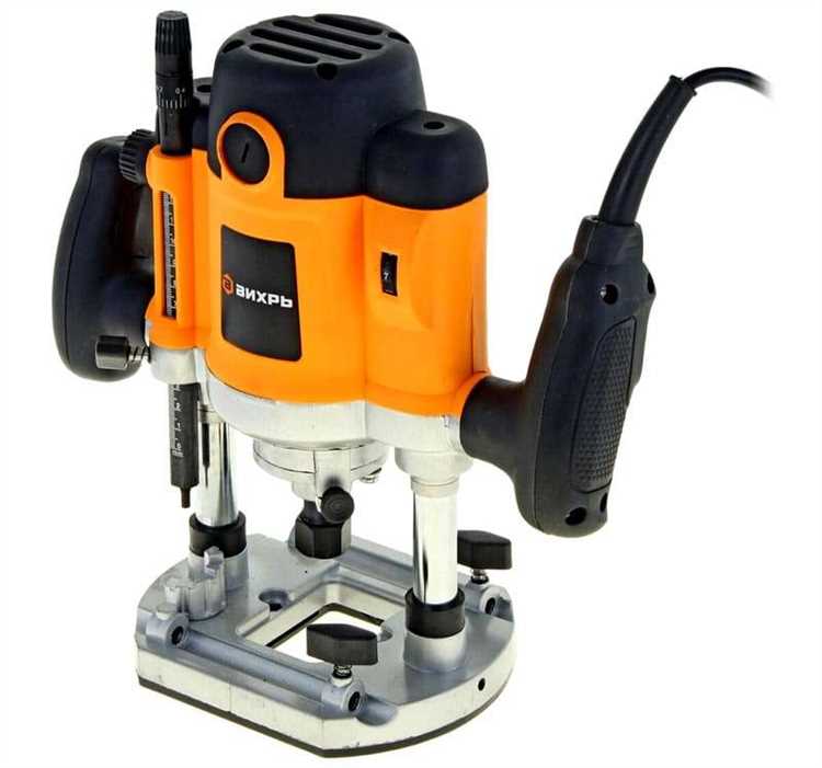 Как работать кромочной фрезой по дереву