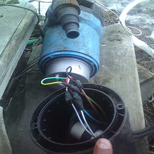 Сборка насоса и проверка герметичности соединений