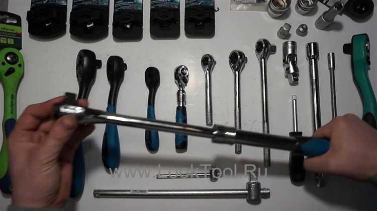 Извлечение и осмотр пружин внутри трещотки