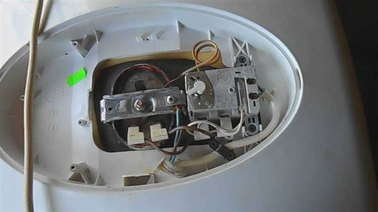 Проверка состояния анода и его замена при необходимости