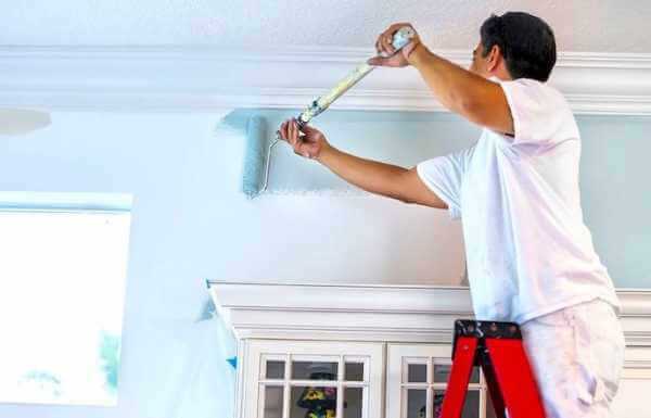 Порядок смешивания воды, извести и наполнителей