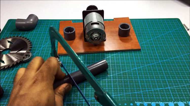 Как развести пилу по дереву в домашних условиях