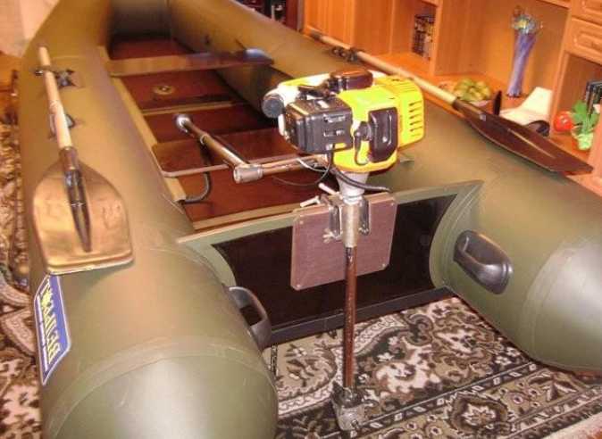 Пошаговая настройка и запуск мотора на воде