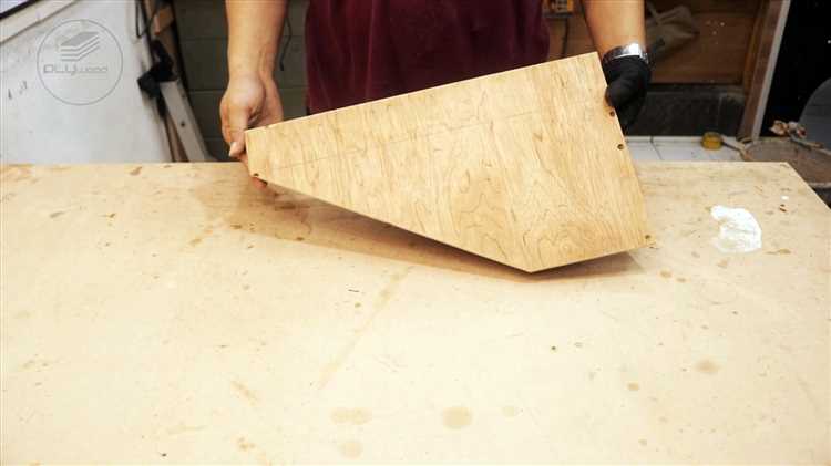 Как сделать направляющую для циркулярной пилы своими руками Как сделать направляющую для циркулярной пилы своими руками