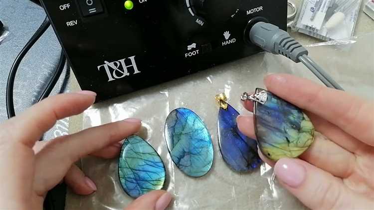 Как сделать отверстие в камне для кулона