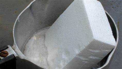 Покраска и защита пенопластового поплавка от влаги и повреждений