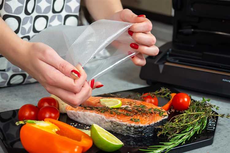 Применение соломинки для создания вакуума
