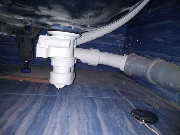 Как собрать и подогнать элементы трубы под новое расположение сифона