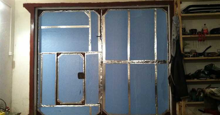 Усиление столбов ворот с помощью диагональных подкосов