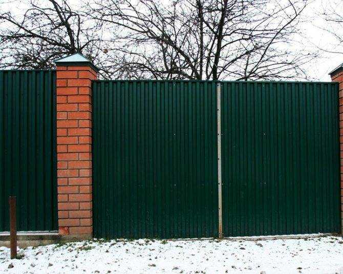 Подходящие формы головки заклепки для забора из профнастила