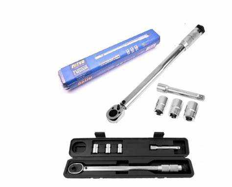 Чем отличается торцовый ключ от трещоточного