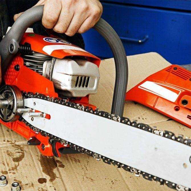 Значение настроек упоров и направляющих для ровного реза