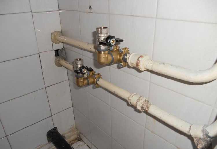 Сравнение стоимости врезки в центральный водопровод и альтернативных решений