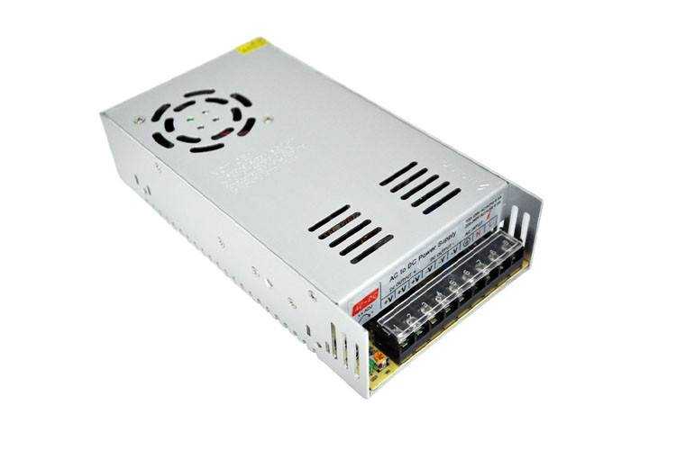 Почему адаптеры часто используются с ноутбуками и роутерами