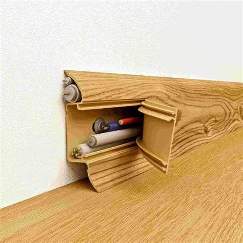 Можно ли применять электрический лобзик для резки плинтуса