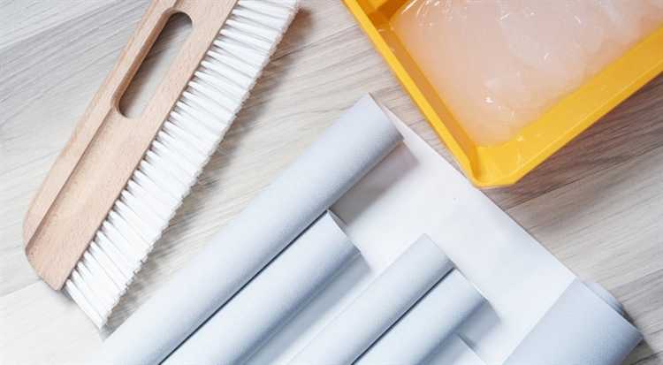 Чем мыть флизелиновые обои после ремонта