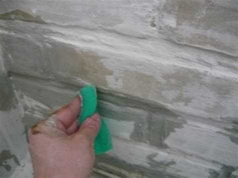 Подготовка швов перед нанесением состава