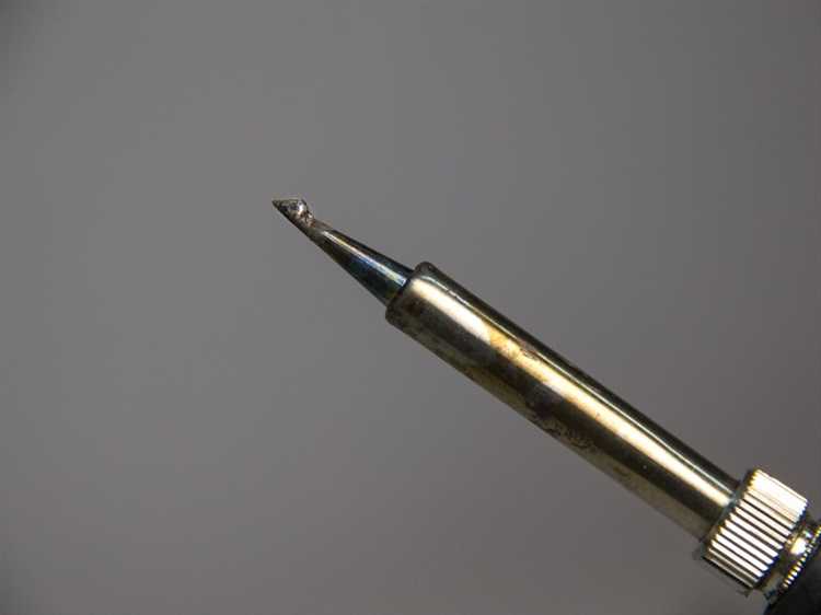 Можно ли применять термоклей для соединения проводов