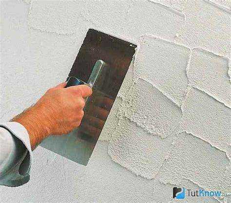 Инструменты для замешивания штукатурной смеси