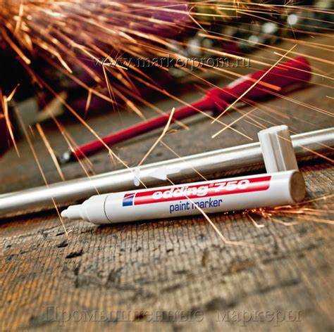 Выбор лакокрасочных материалов для долговечного рисунка